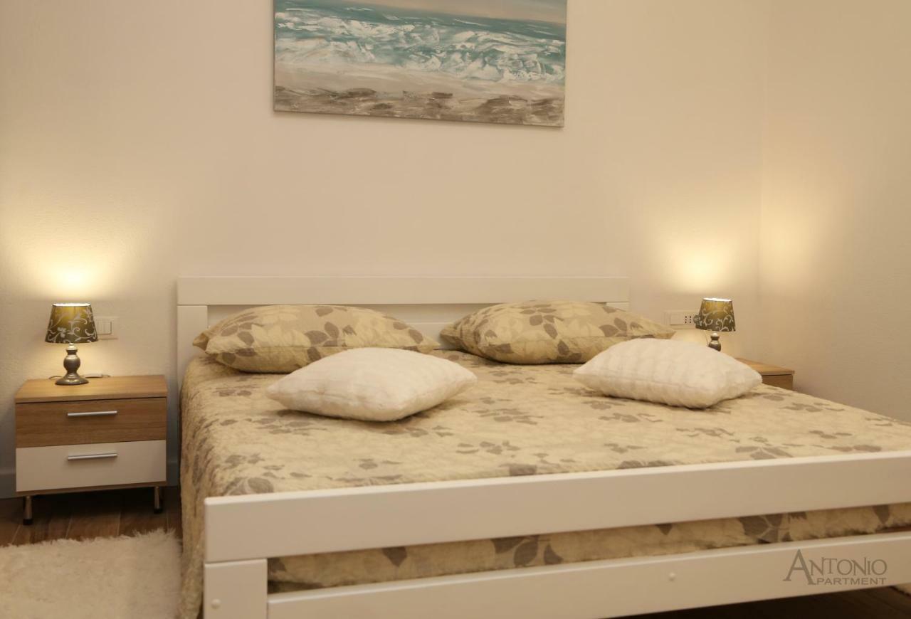 Appartement Antonio à Šibenik Extérieur photo