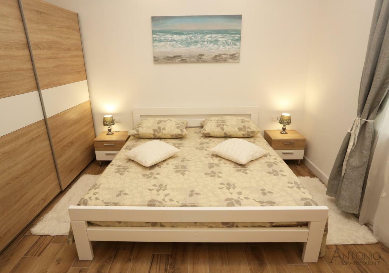 Appartement Antonio à Šibenik Extérieur photo