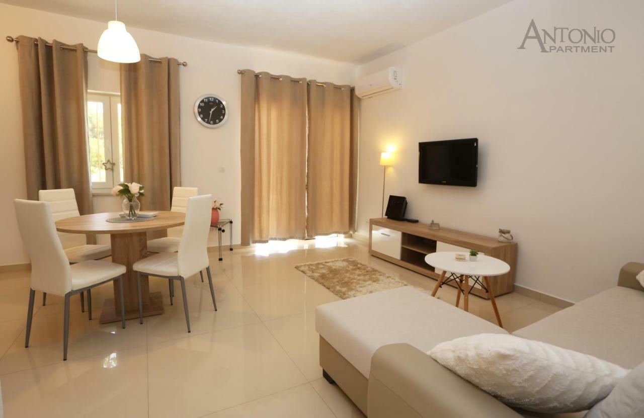 Appartement Antonio à Šibenik Extérieur photo