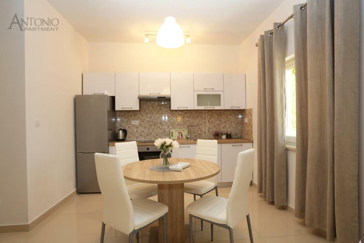 Appartement Antonio à Šibenik Extérieur photo