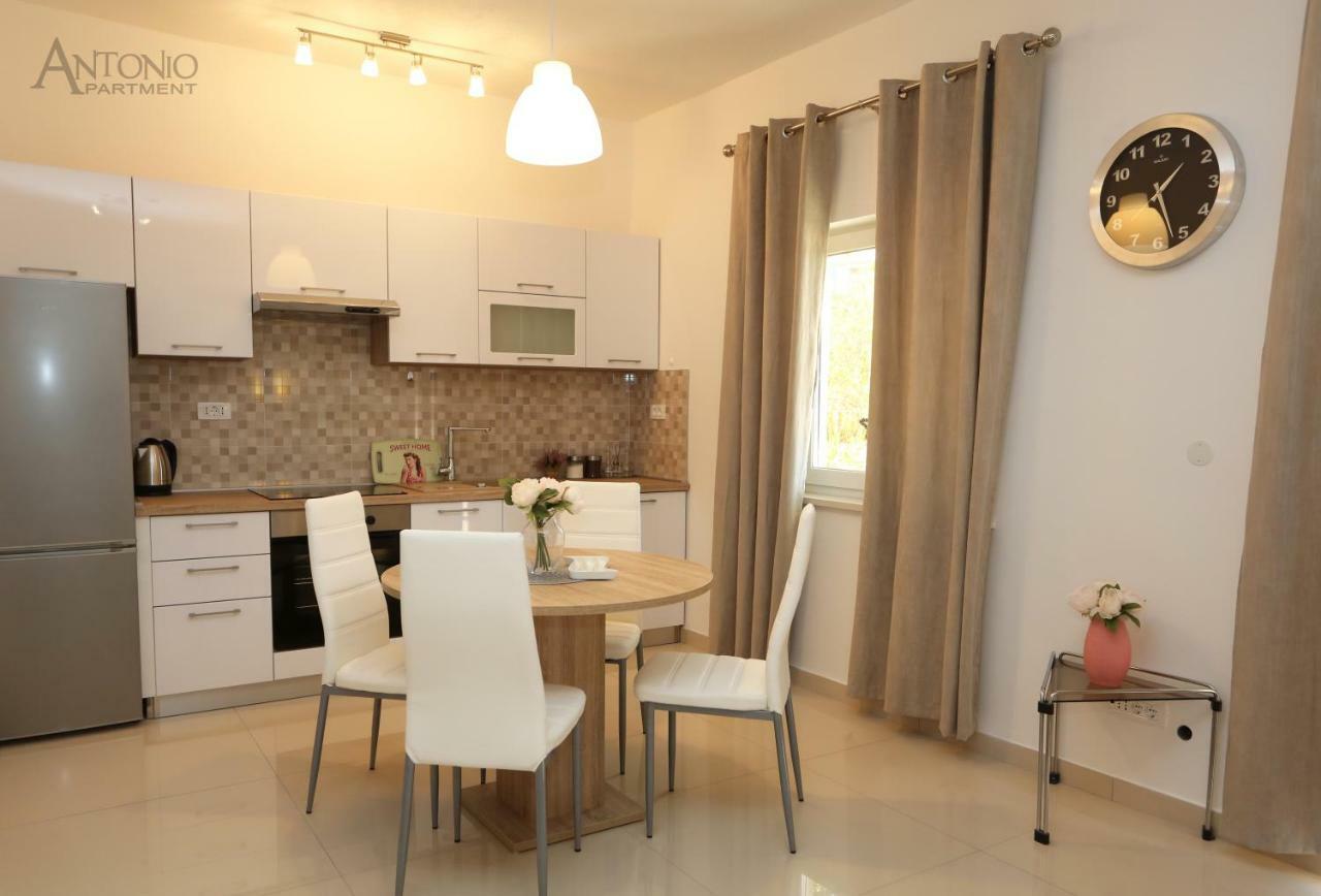 Appartement Antonio à Šibenik Extérieur photo