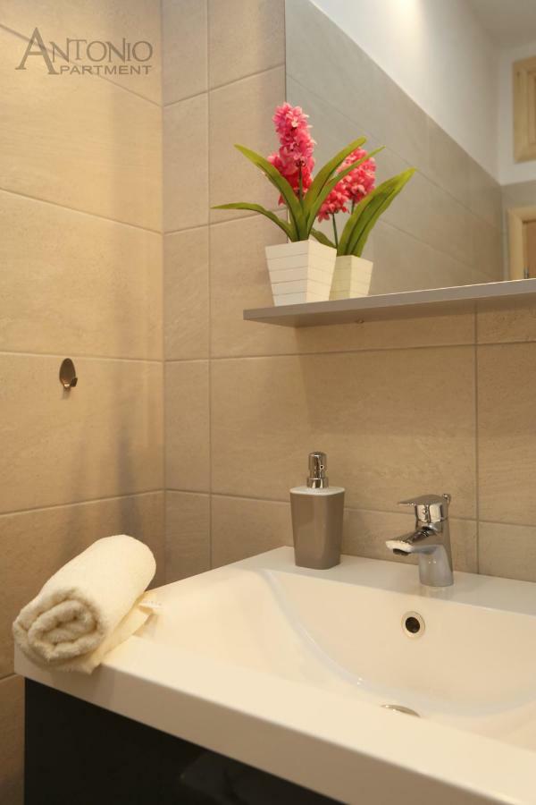 Appartement Antonio à Šibenik Extérieur photo